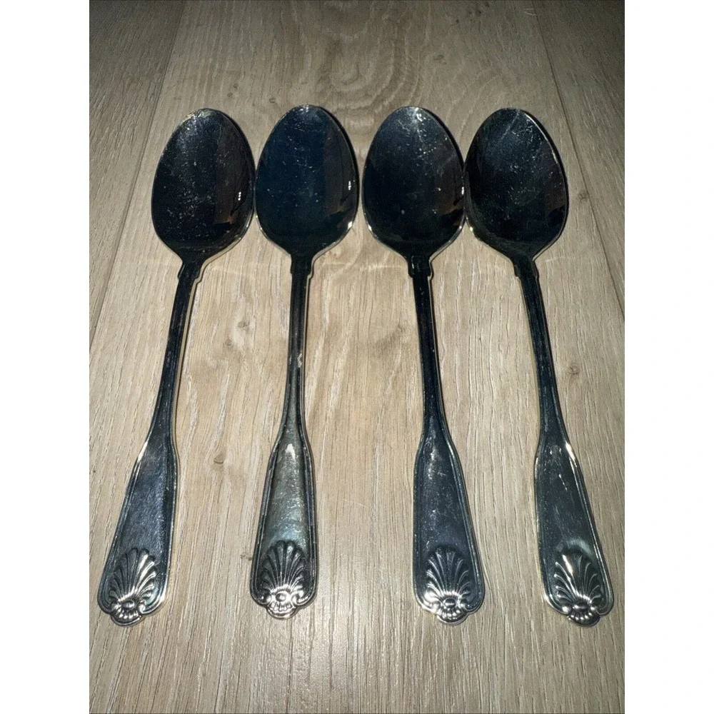 4 Vintage Oval Place Soup Spoons COVENTRY SHELL‎ Retroneu Silverplate flatware